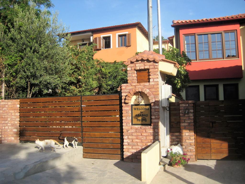 Hostel Studios Arabas